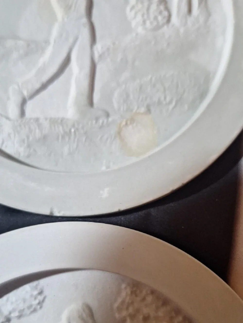 Vintage White Stone Golf Relief Coasters with Cork Backing - Set of 4